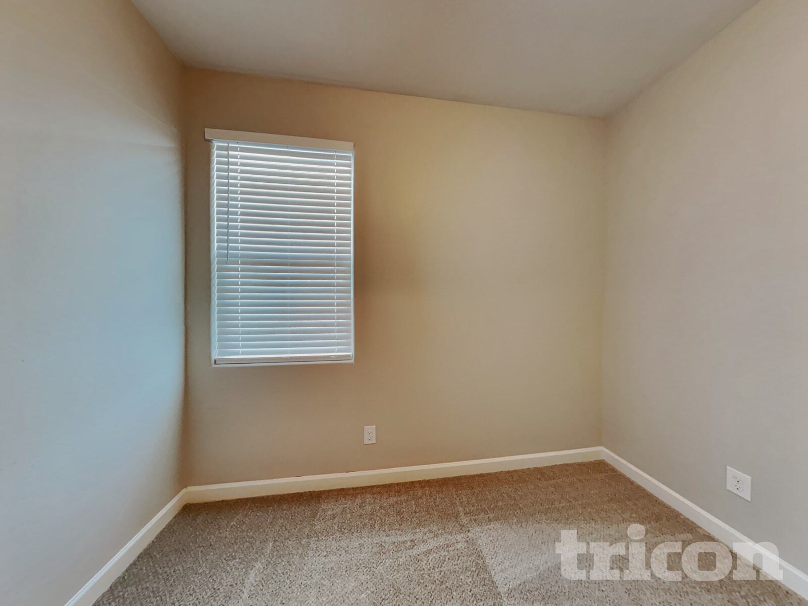 Building Photo - 4674 S 238th Ln