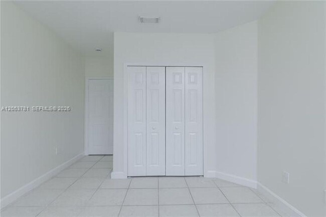Building Photo - 3126 NW 101st Ct