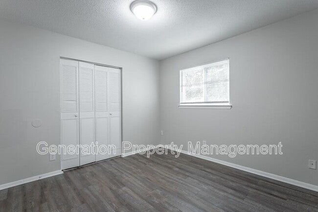 Building Photo - 113 Goodson Ave