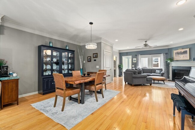 Building Photo - 3369 Preston Shore Dr