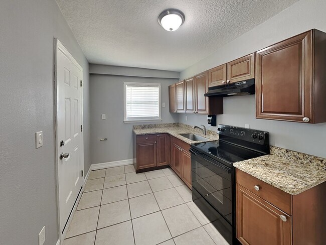 Building Photo - 4531 Conley St