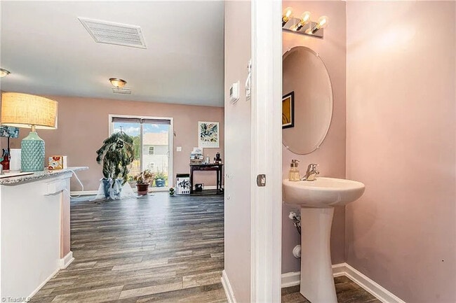 Building Photo - Earn Wealth While Leasing - Like a Homeown...