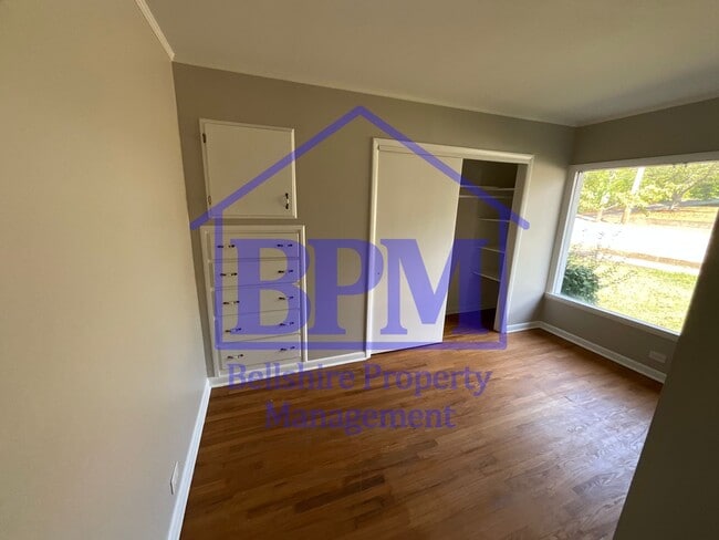 Building Photo - Charming 2-Bedroom Home in the Heart of Di...