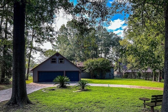 Building Photo - 191 Deerwood Trl