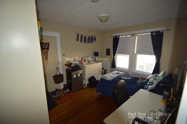 Building Photo - 24 Crosby Rd