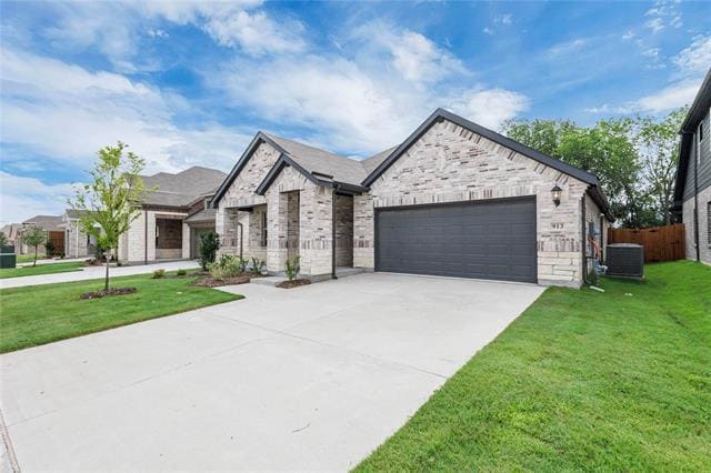 Building Photo - 913 Elijah Ln