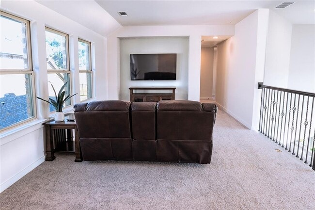 Building Photo - 8100 Copper Prairie Bend