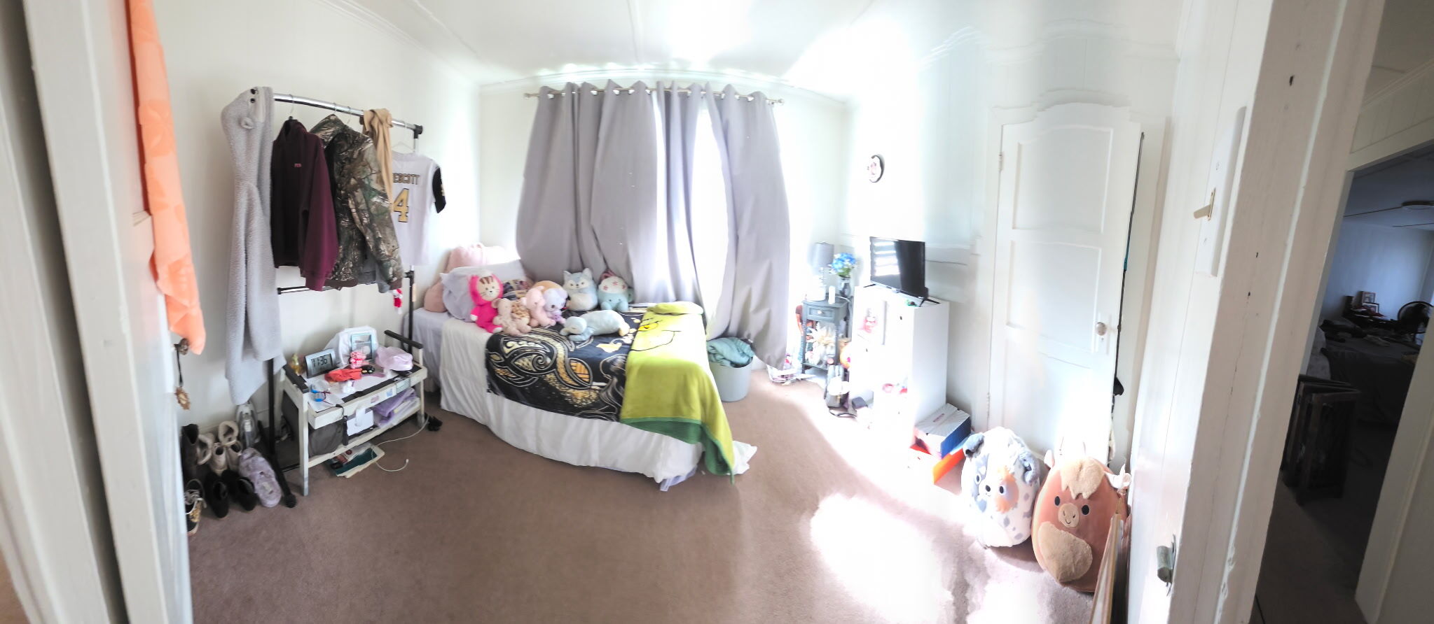 Building Photo - 29 Ai St