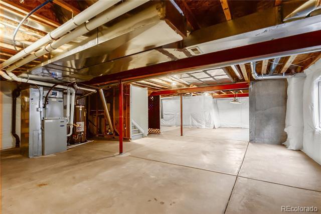 Building Photo - 2158 Paint Pony Cir