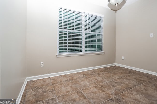 Building Photo - 1012 Ardwick Ct SE