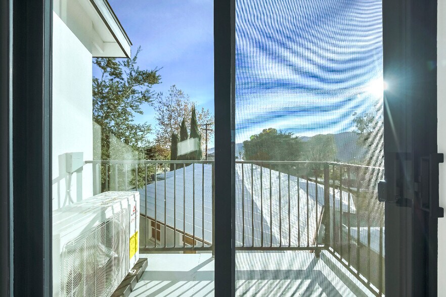 Building Photo - 4935 Cloud Ave