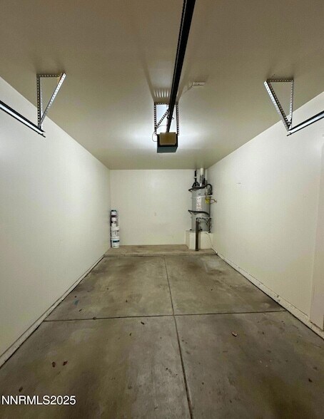 Building Photo - 900 S Meadows Pkwy
