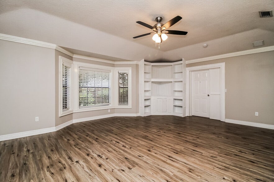 Building Photo - 4661 Marsh Harbor Dr