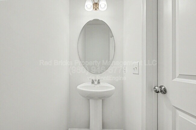 Building Photo - 3629 Edisto Pl