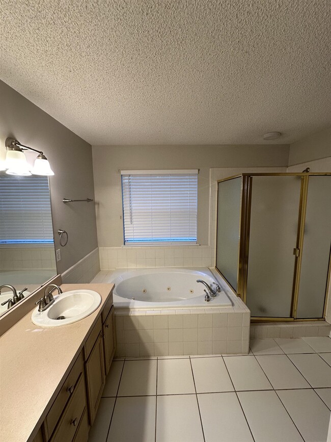 Building Photo - 5035 Mint Hill Ct