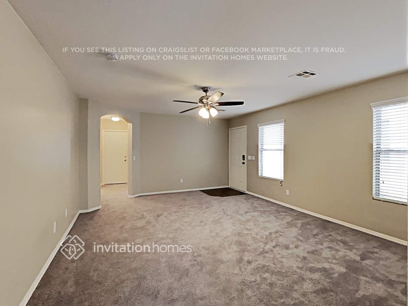 Building Photo - 927 S 239th Ln