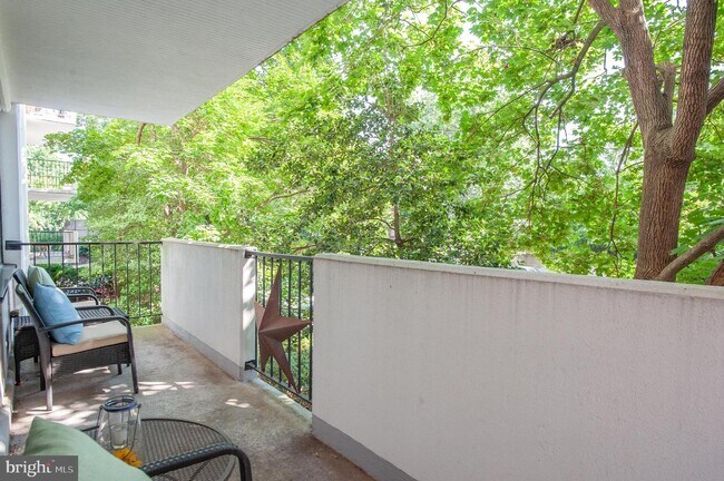 Building Photo - 4501 Arlington Blvd