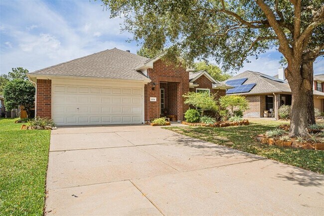 Building Photo - 3034 Glenthorpe Ln