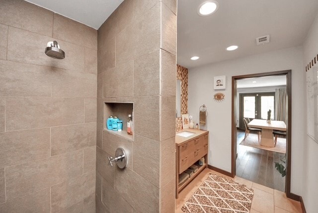 Building Photo - 1410 Hyde Park Blvd