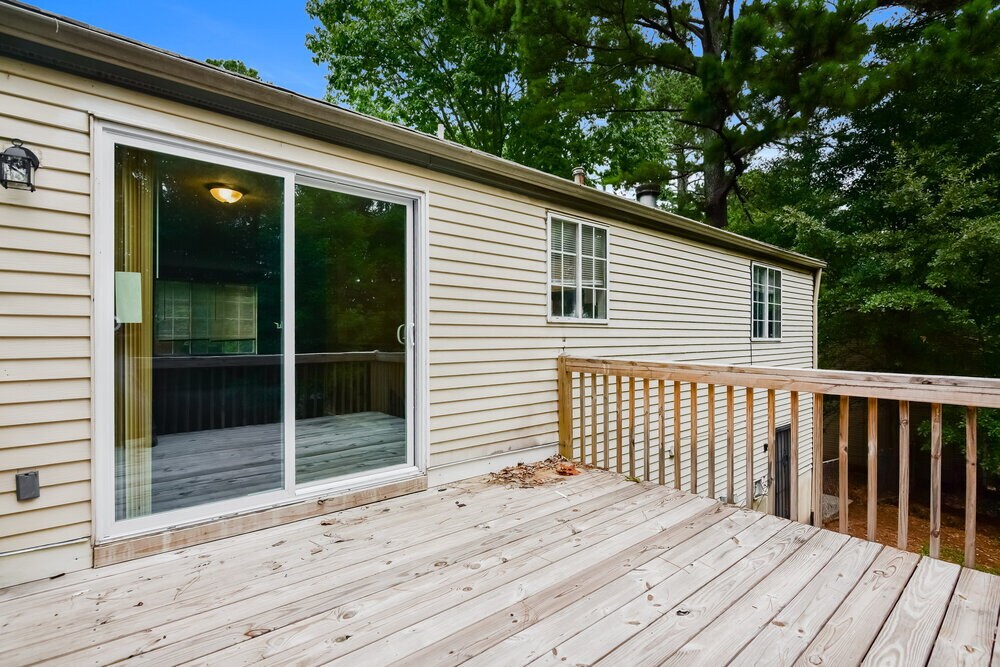 Building Photo - 2086 Singer Way