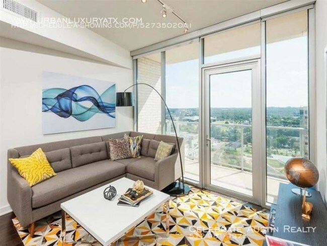 Building Photo - bedroom in Austin TX 78701