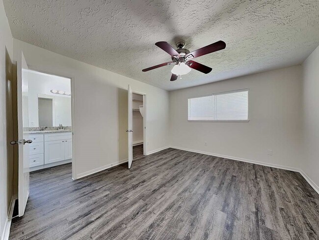 Building Photo - 18002 Woodgum Dr