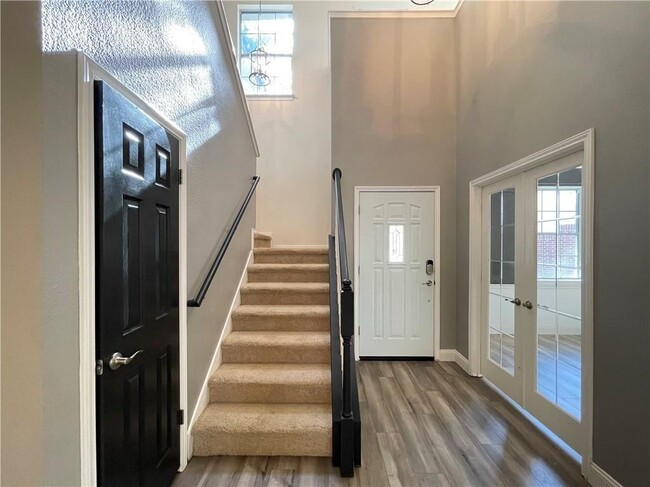 Building Photo - 1804 Warwick Cove