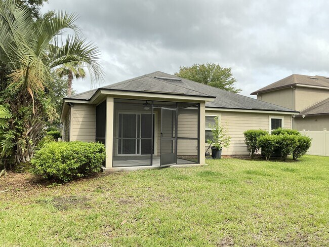 Building Photo - 13684 Chipperfield Ln