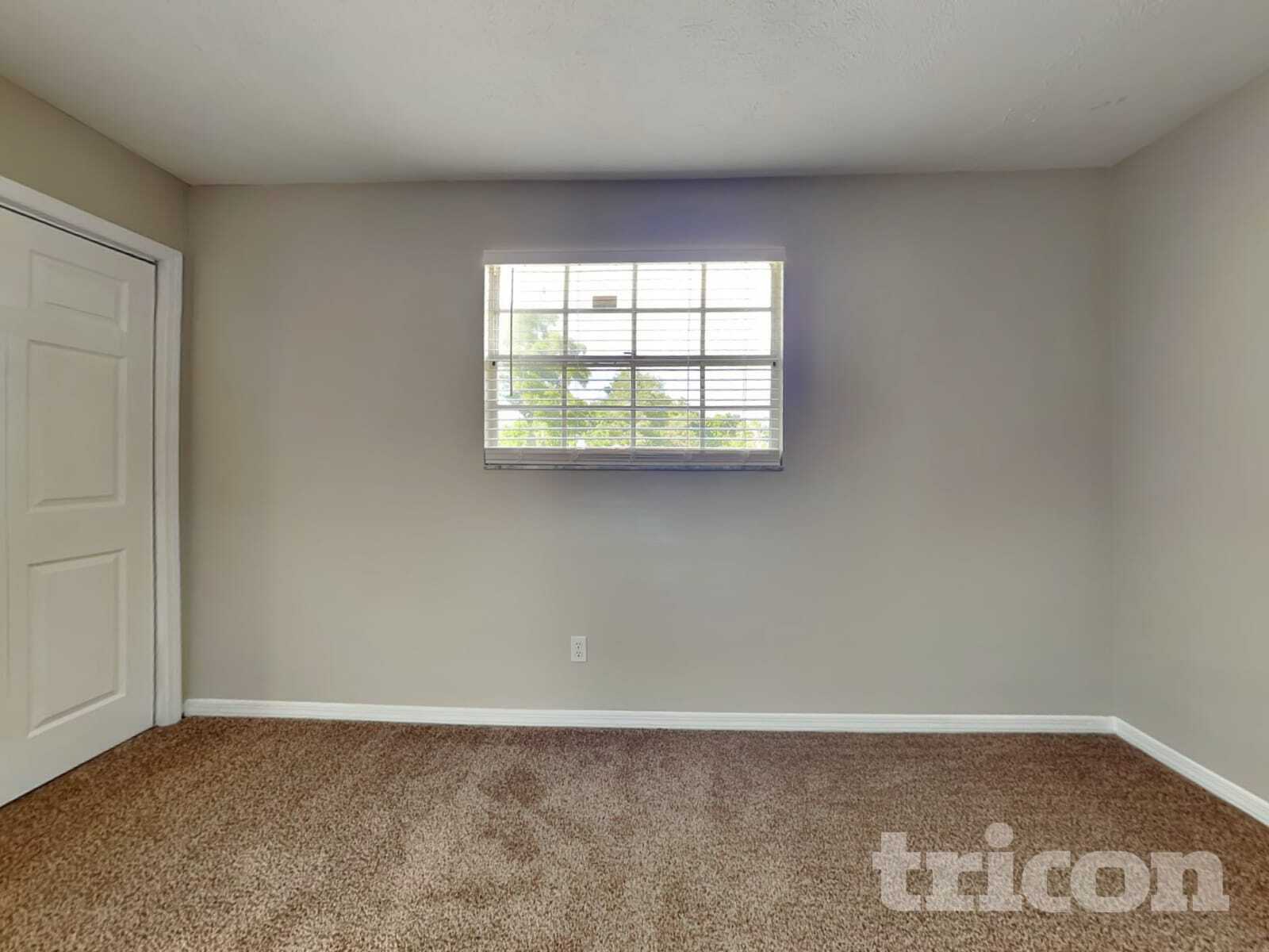 Building Photo - 1807 Waterman Dr
