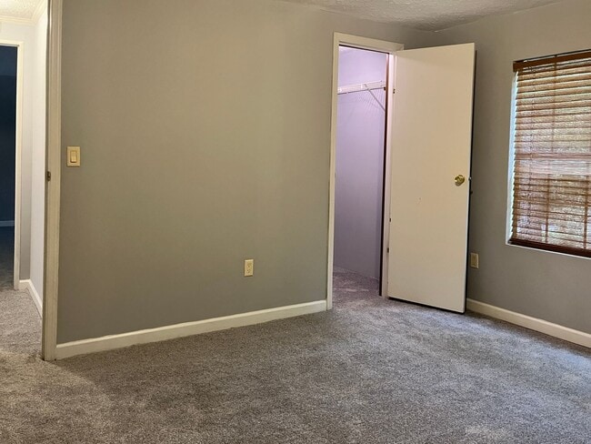 Building Photo - Spacious 3BR Home in Franklinton