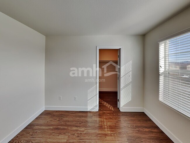 Building Photo - 4713 Tire Swing St