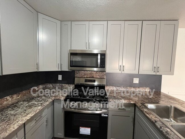 Building Photo - 32300 Monte Vista Rd