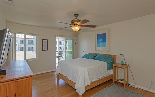 Building Photo - Carlsbad Village Furnished 2 bedroom/2 bath Long Term