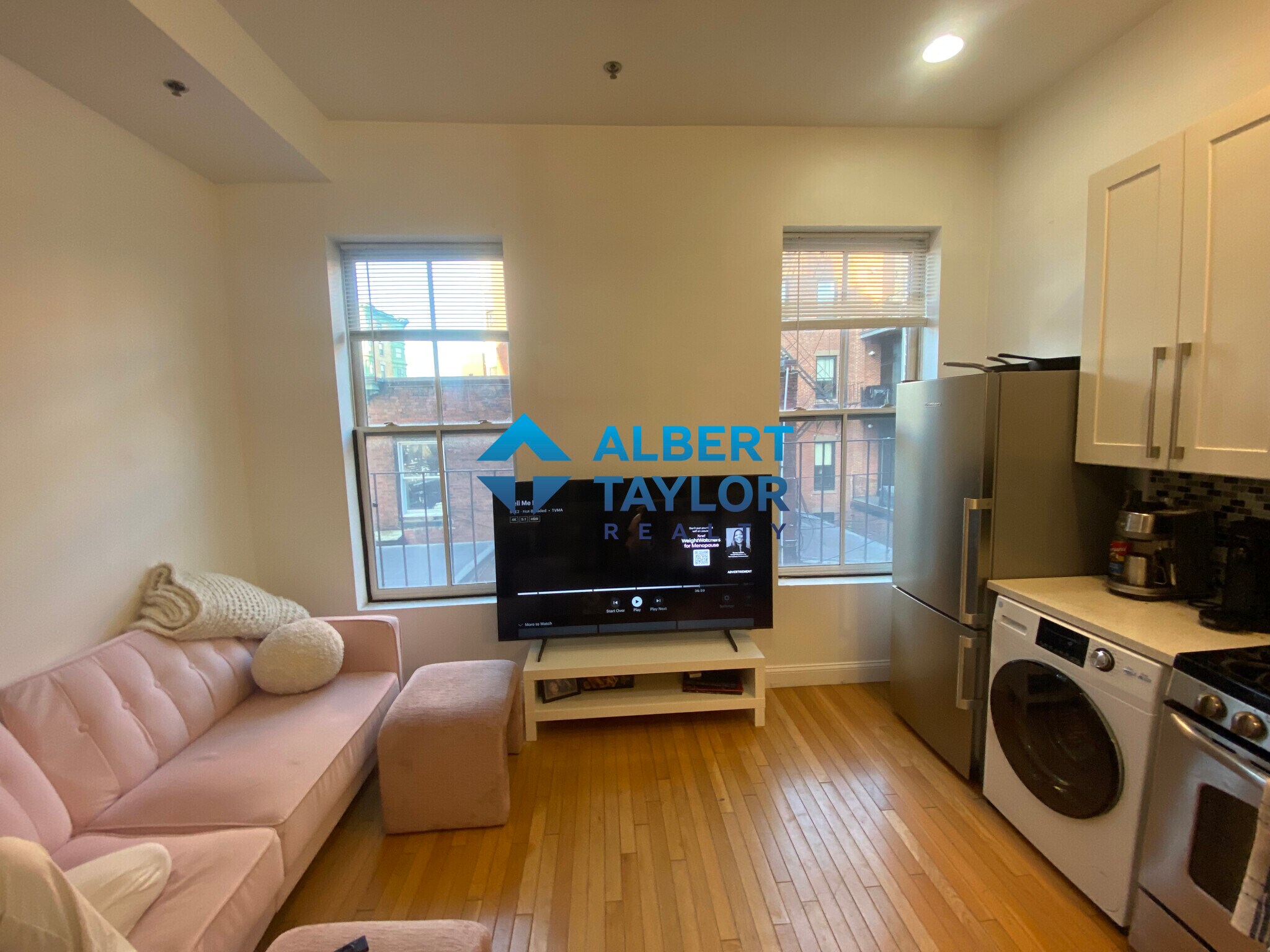 Building Photo - 243 Northampton St