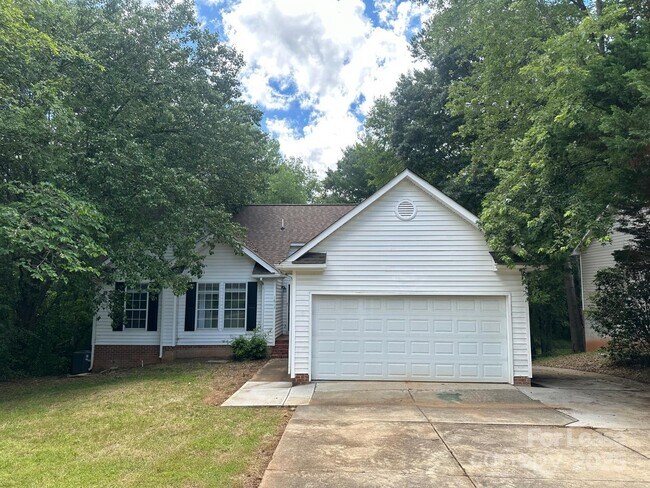 Primary Photo - 1617 Sugar Hollow Dr