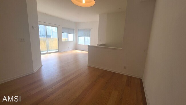 Building Photo - 3 br, 2 bath House - 225 Pierce St #1