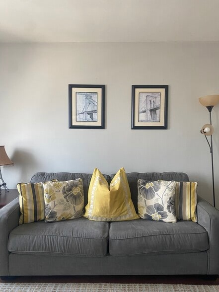 Building Photo - 1205 Saint Charles Ave