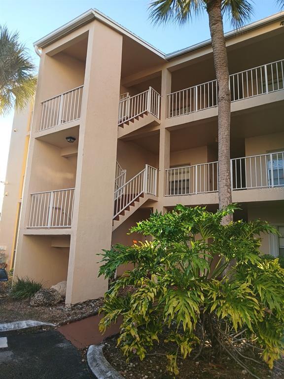 Building Photo - 15300 SW 106th Terrace