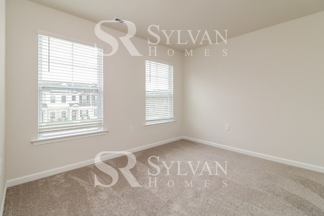 Building Photo - Living where You Love is Good for your Heart!