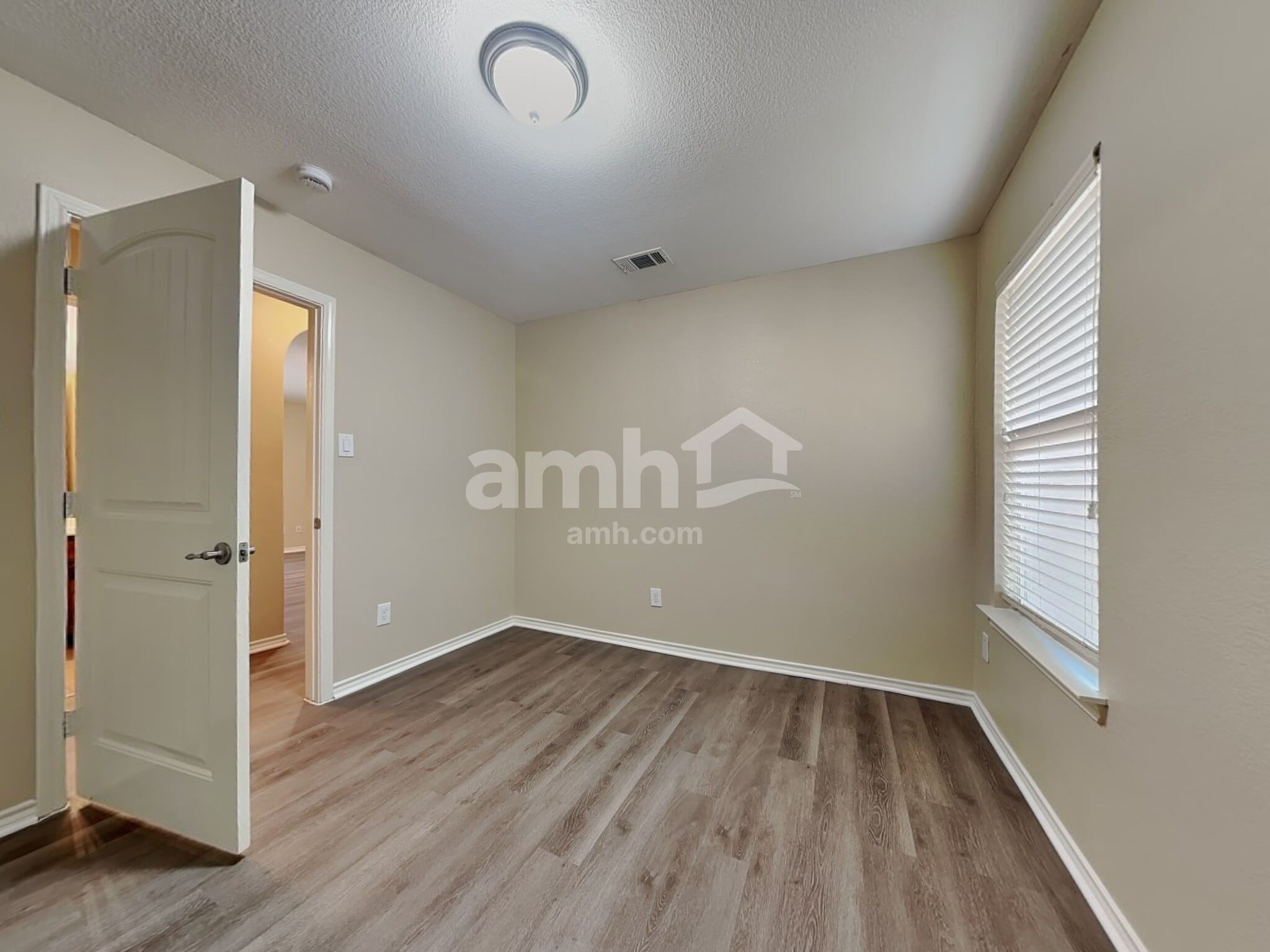 Building Photo - 5040 Britton Ridge Ln