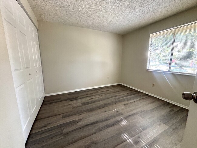 Building Photo - 4810 Sanoma Village