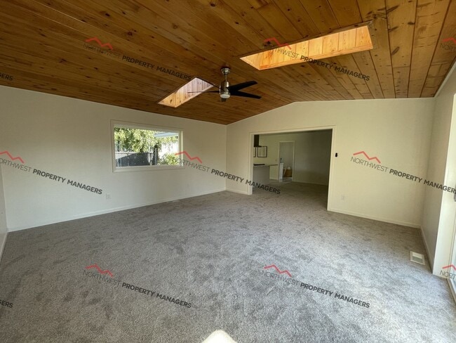 Building Photo - STATUS:  AVAILABLE | R136B | $2195.00