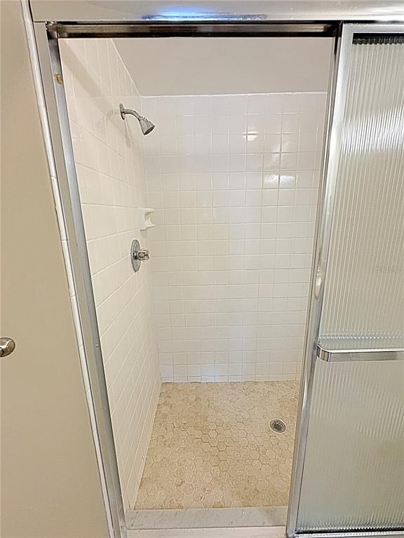 Building Photo - 851 Bayway Blvd