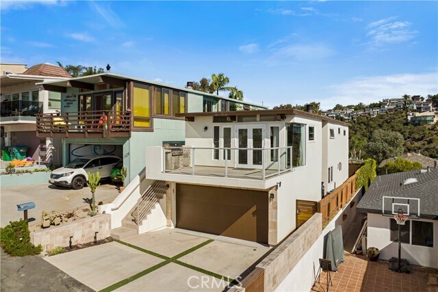 Building Photo - 1024 Noria St