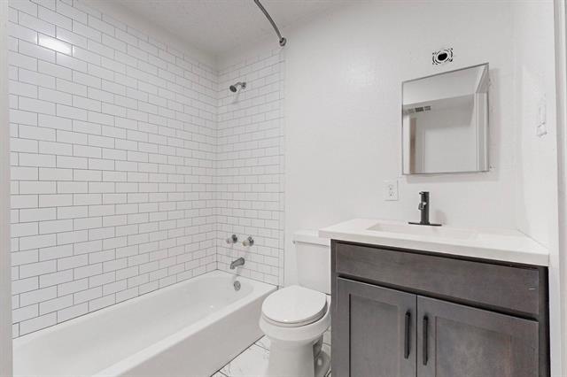 Building Photo - 1210 Grant St