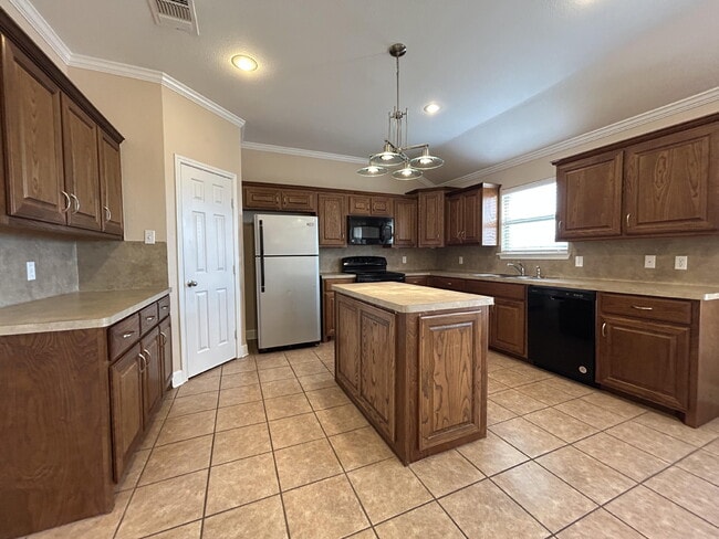 Building Photo - 5217 Harvard St