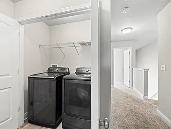 Building Photo - Santa Rosa 3 bedroom