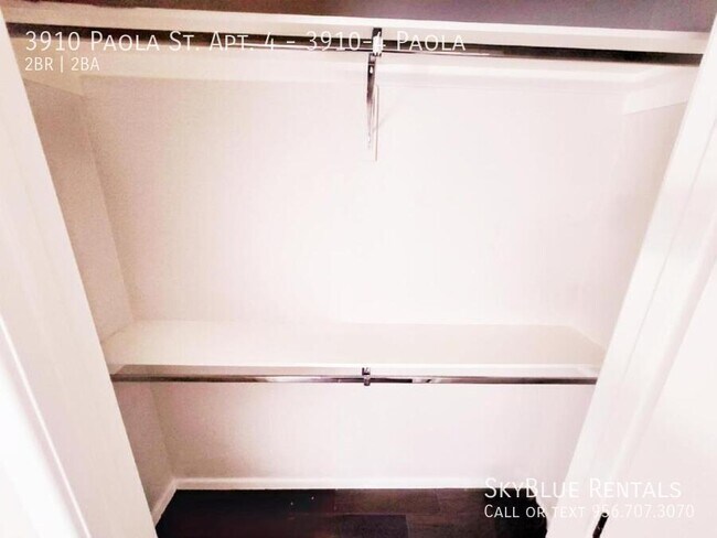 Building Photo - 3910 Paola St