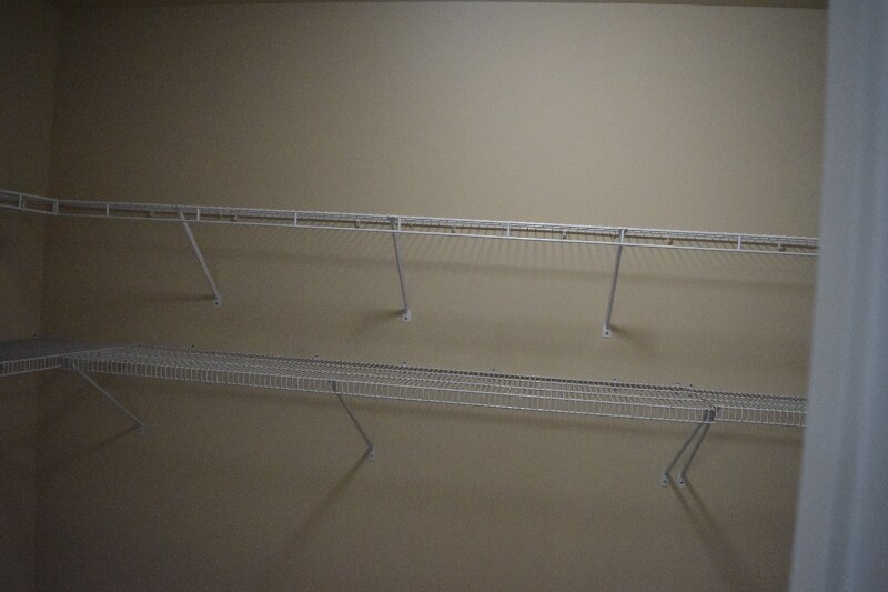 Building Photo - 480 Meadow Hill Dr