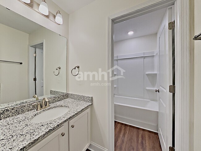 Building Photo - 12032 Brooksong Dr
